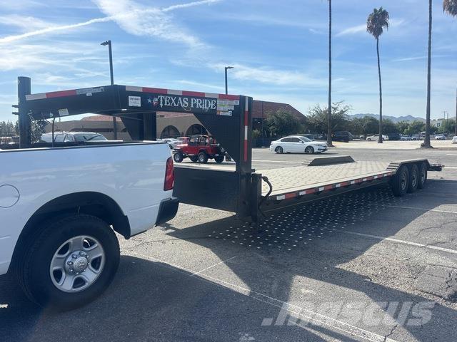 Texas Pride Maschinetransporter