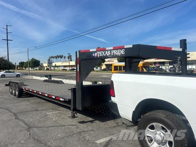 Texas Pride Maschinetransporter