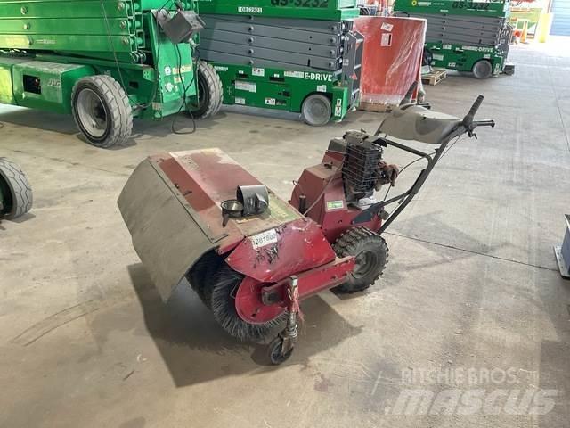 Toro 23740 Innenraumkehrmaschinen