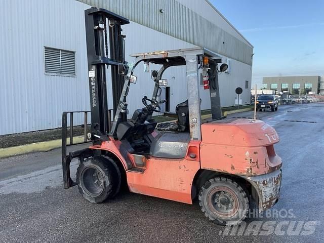 Toyota 7FGKU40 Sonstige Baumaschinen