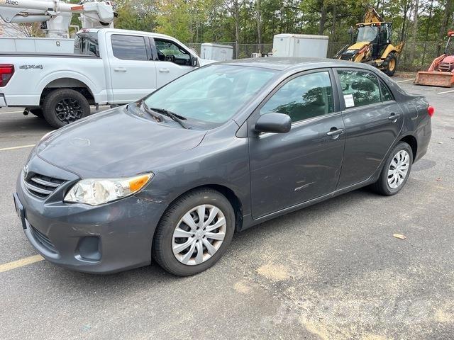 Toyota Corolla PKWs