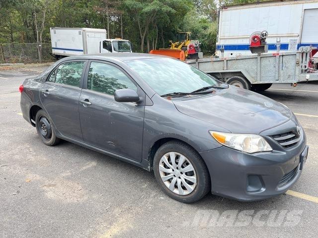Toyota Corolla PKWs