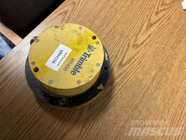 Trimble RS400 Sonstige Baumaschinen
