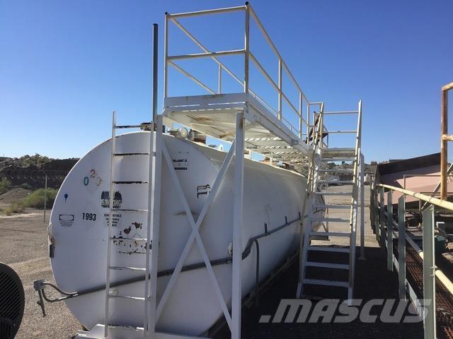  Tyco Kraftstoff- und Zusatzstoffbehälter