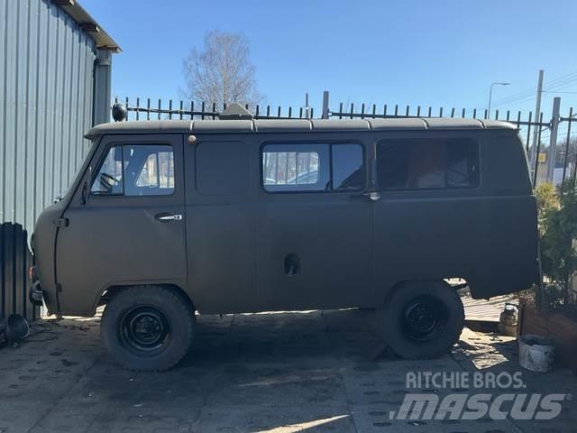  UAZ 452A3 Lieferwagen