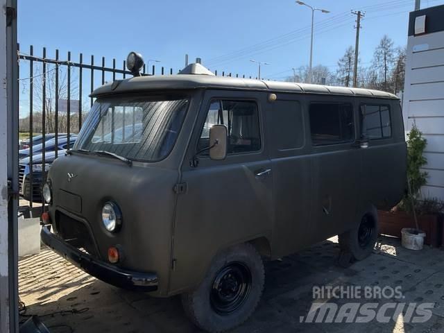  UAZ 452A3 Lieferwagen