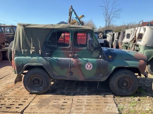  UAZ 469B PKWs