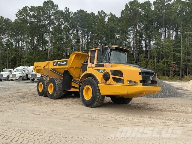 Volvo A25F Dumper - Knickgelenk
