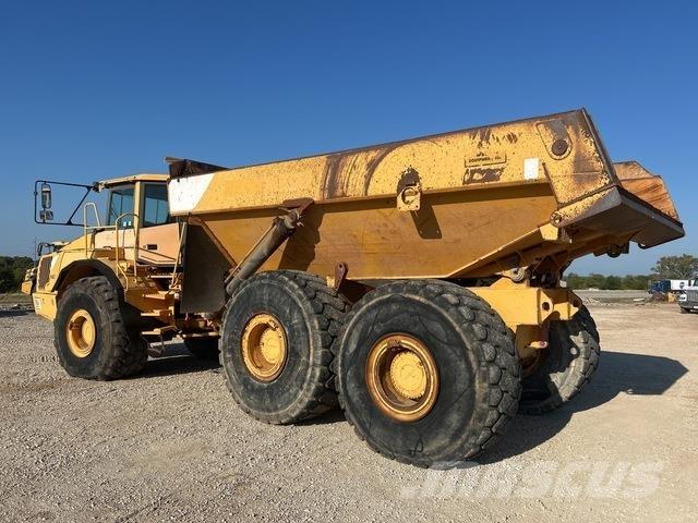 Volvo A40D Dumper - Knickgelenk