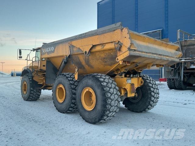 Volvo A40E Dumper - Knickgelenk