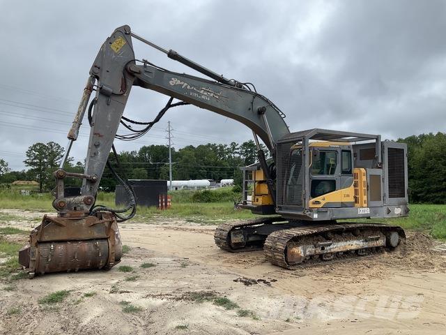 Volvo ECR235DL Raupenbagger