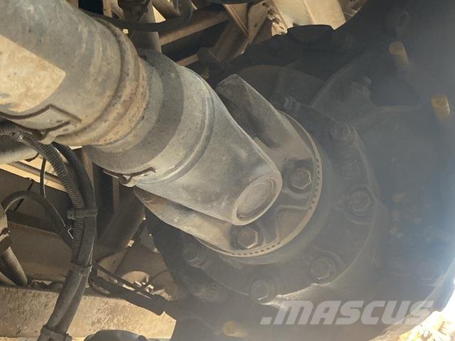 Volvo FE8 Saug- und Druckwagen