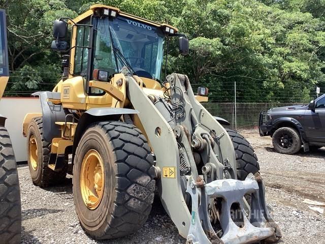 Volvo L90G Radlader