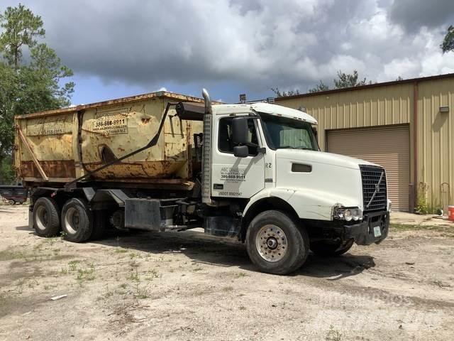 Volvo V12 Kipplader