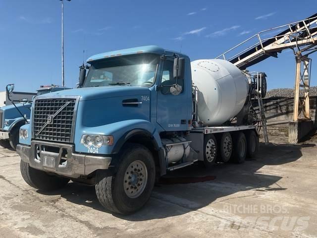 Volvo VHD104F Andere Fahrzeuge