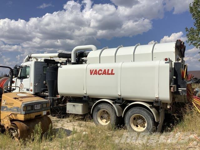 Volvo VHD64B Raupenbagger