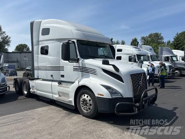 Volvo VNL Sattelzugmaschinen