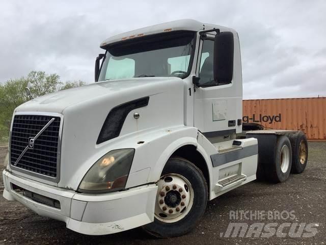 Volvo VNL Sattelzugmaschinen