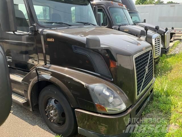 Volvo VNL Sattelzugmaschinen