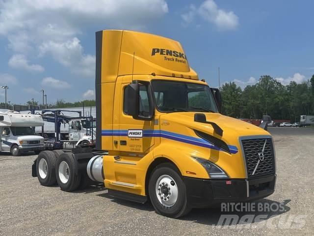 Volvo VNL Sattelzugmaschinen