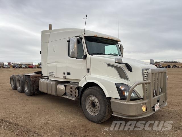 Volvo VNL Sattelzugmaschinen