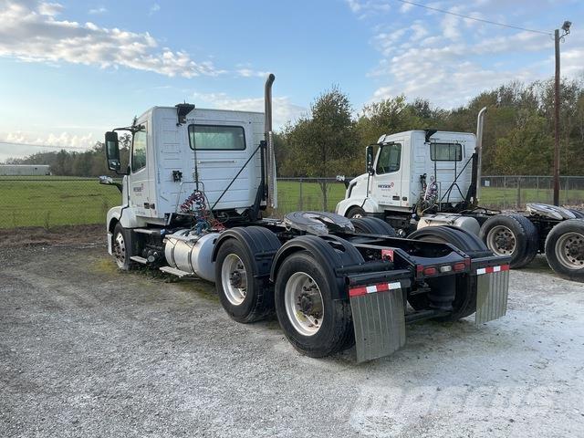 Volvo VNL64T Sattelzugmaschinen