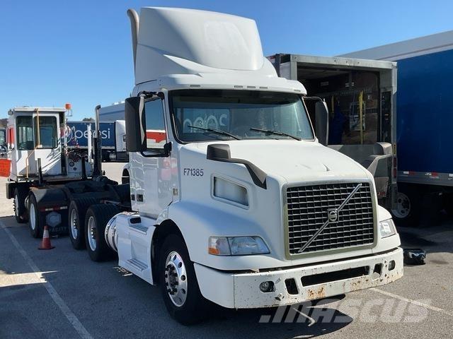 Volvo VNM Sattelzugmaschinen