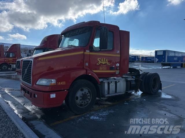 Volvo VNM Sattelzugmaschinen