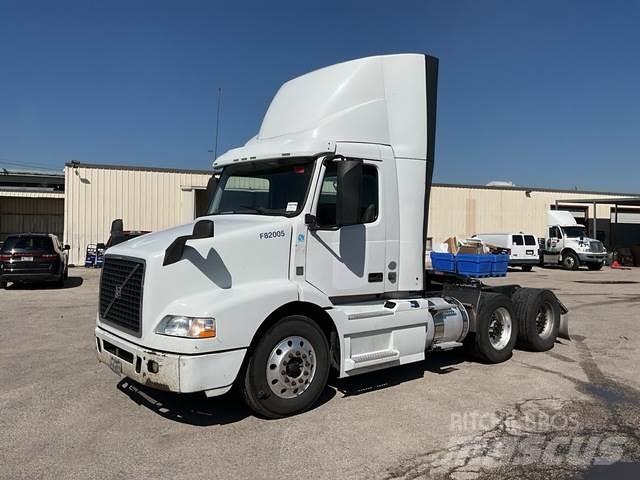 Volvo VNM Sattelzugmaschinen