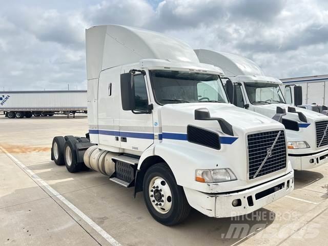 Volvo VNM Sattelzugmaschinen