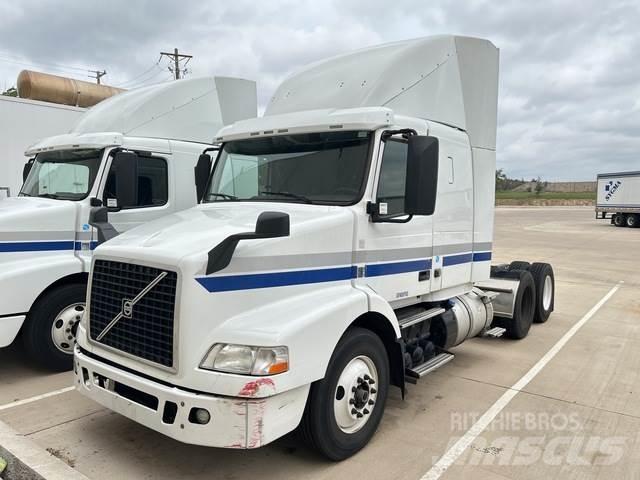 Volvo VNM Sattelzugmaschinen