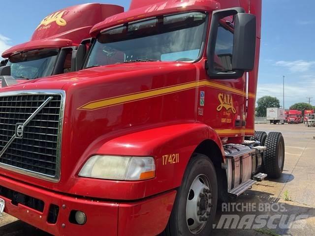 Volvo VNM Sattelzugmaschinen
