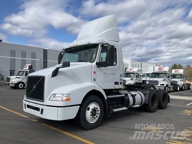 Volvo VNM Sattelzugmaschinen