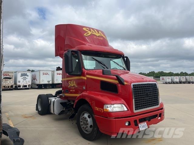 Volvo VNM Sattelzugmaschinen