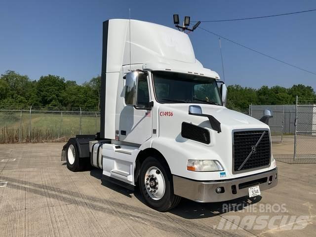 Volvo VNM Sattelzugmaschinen