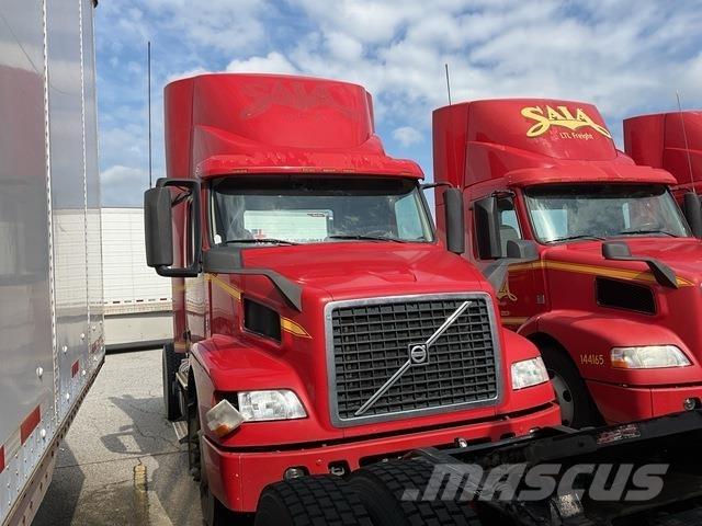 Volvo VNM Sattelzugmaschinen