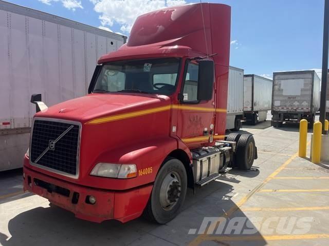 Volvo VNM Sattelzugmaschinen