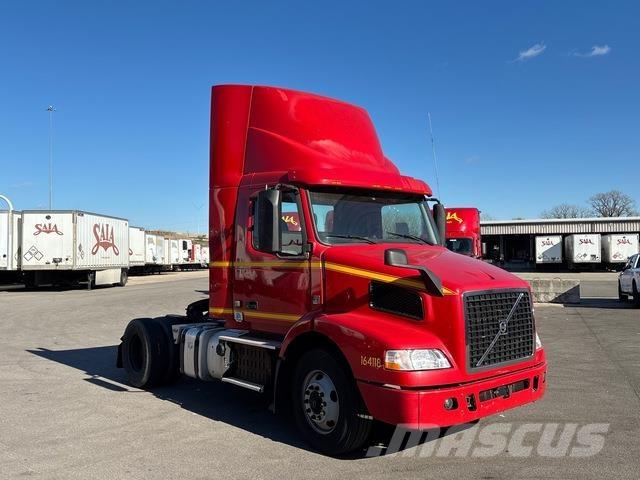 Volvo VNM200 Sattelzugmaschinen