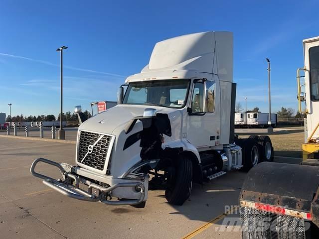 Volvo VNR Sattelzugmaschinen