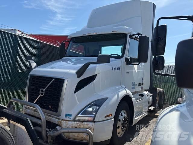 Volvo VNR Sattelzugmaschinen
