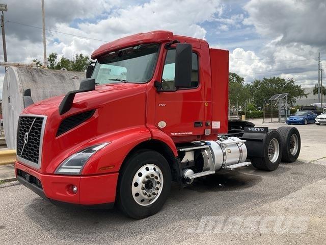 Volvo VNR Sattelzugmaschinen