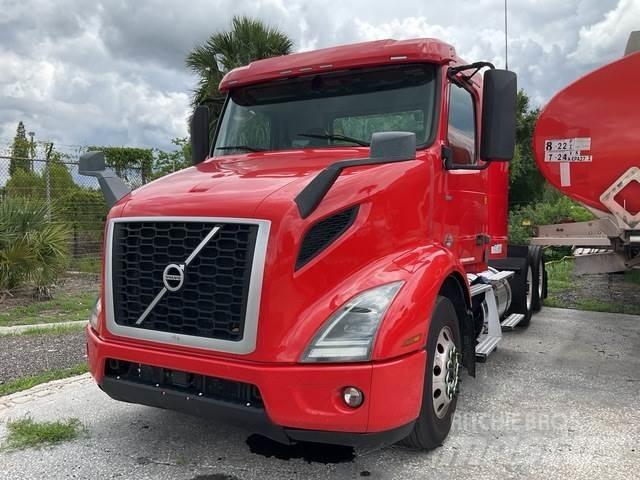 Volvo VNR Sattelzugmaschinen