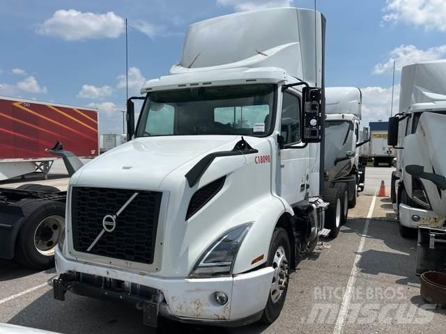 Volvo VNR Sattelzugmaschinen