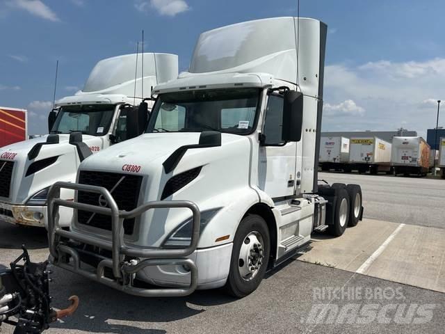 Volvo VNR Sattelzugmaschinen