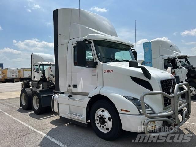 Volvo VNR Sattelzugmaschinen