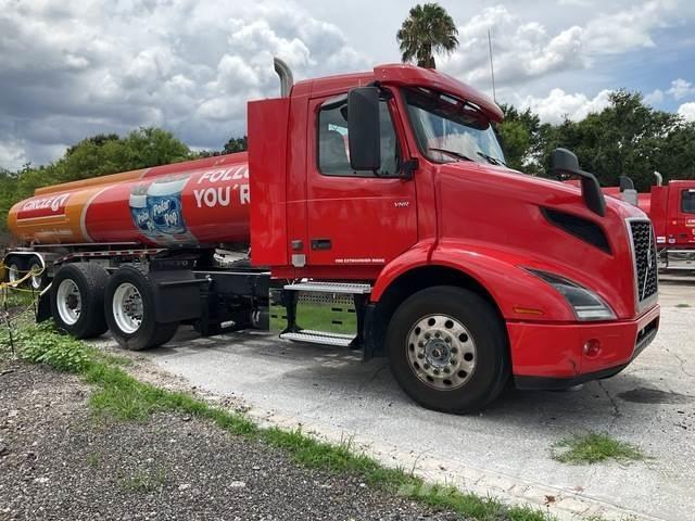 Volvo VNR Sattelzugmaschinen