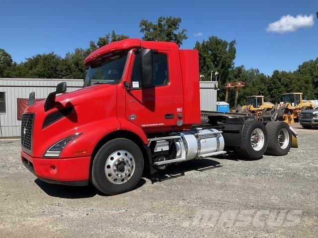 Volvo VNR Sattelzugmaschinen
