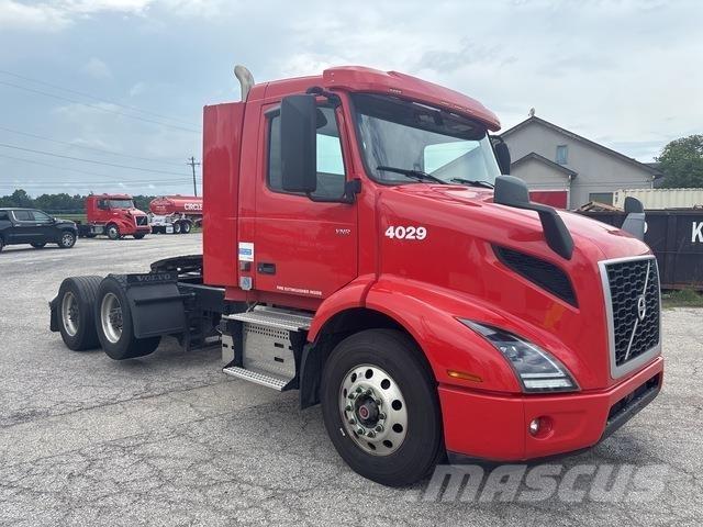 Volvo VNR Sattelzugmaschinen
