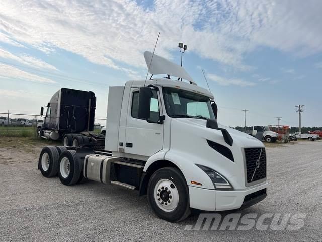 Volvo VNR64300 Sattelzugmaschinen