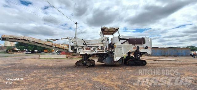 Wirtgen 2100DC Asphaltfräsen